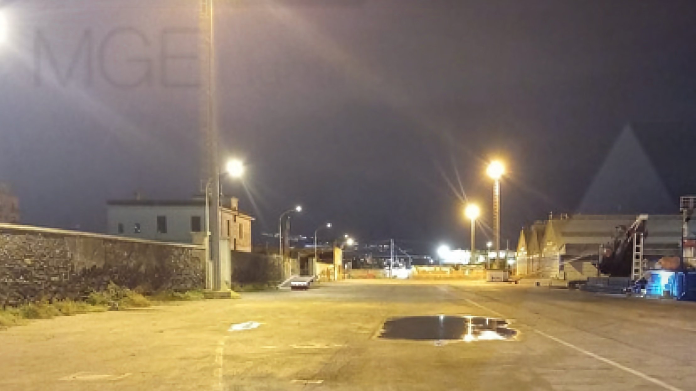 Caso studio illuminazione LED: Area capitaneria di porto
